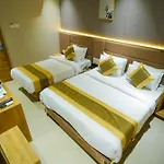 Hotel Skylink Hospitality Mahalaxmi