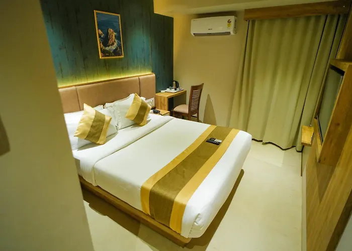 Hotel Skylink Hospitality Mahalaxmi