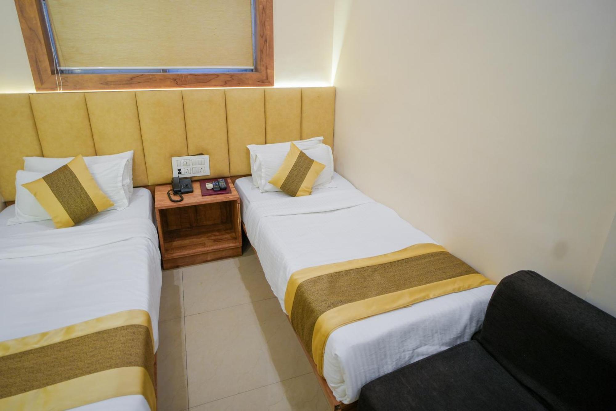Skylink Hospitality Mahalaxmi 3*
