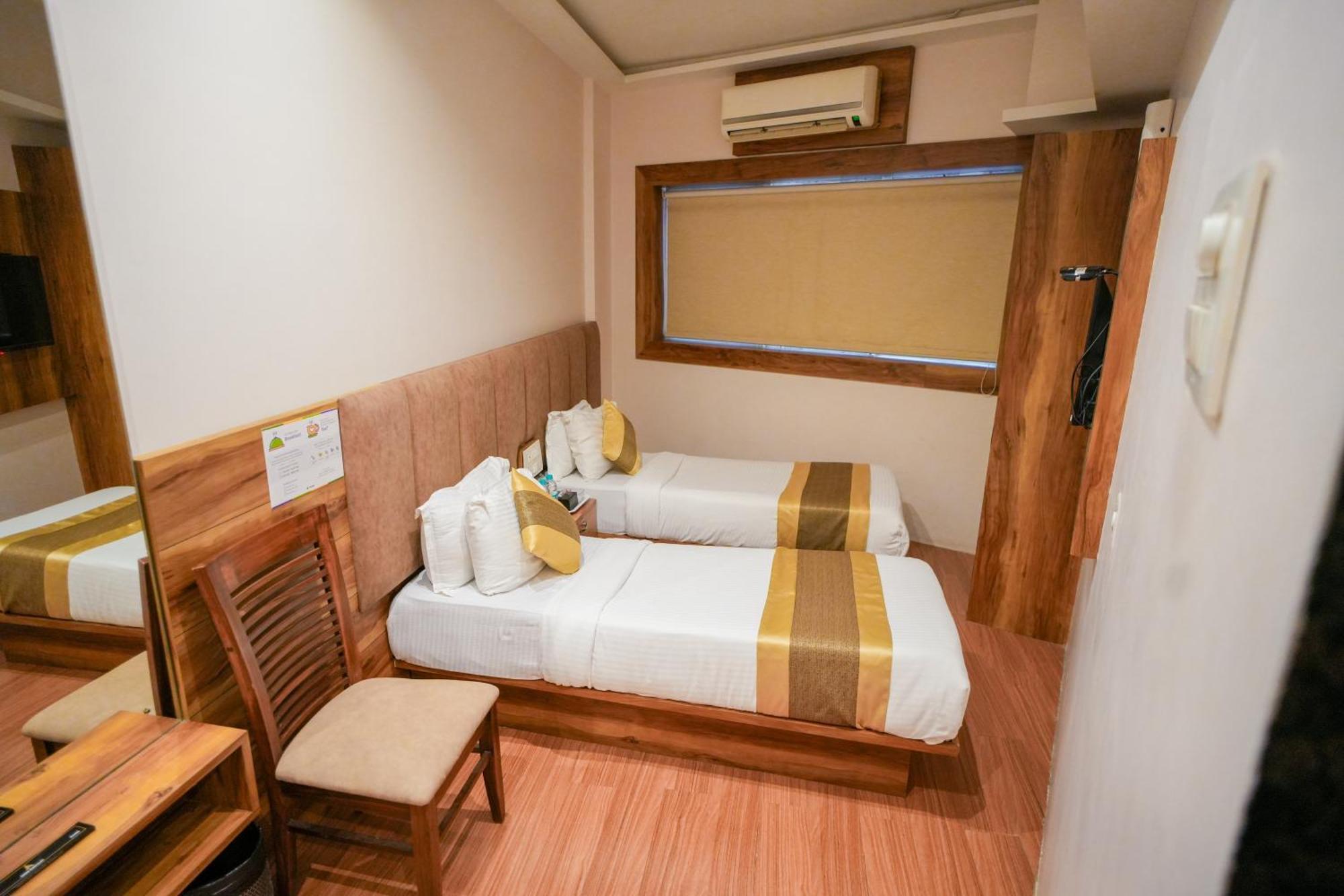 Skylink Hospitality Mahalaxmi 3* Bombaj
