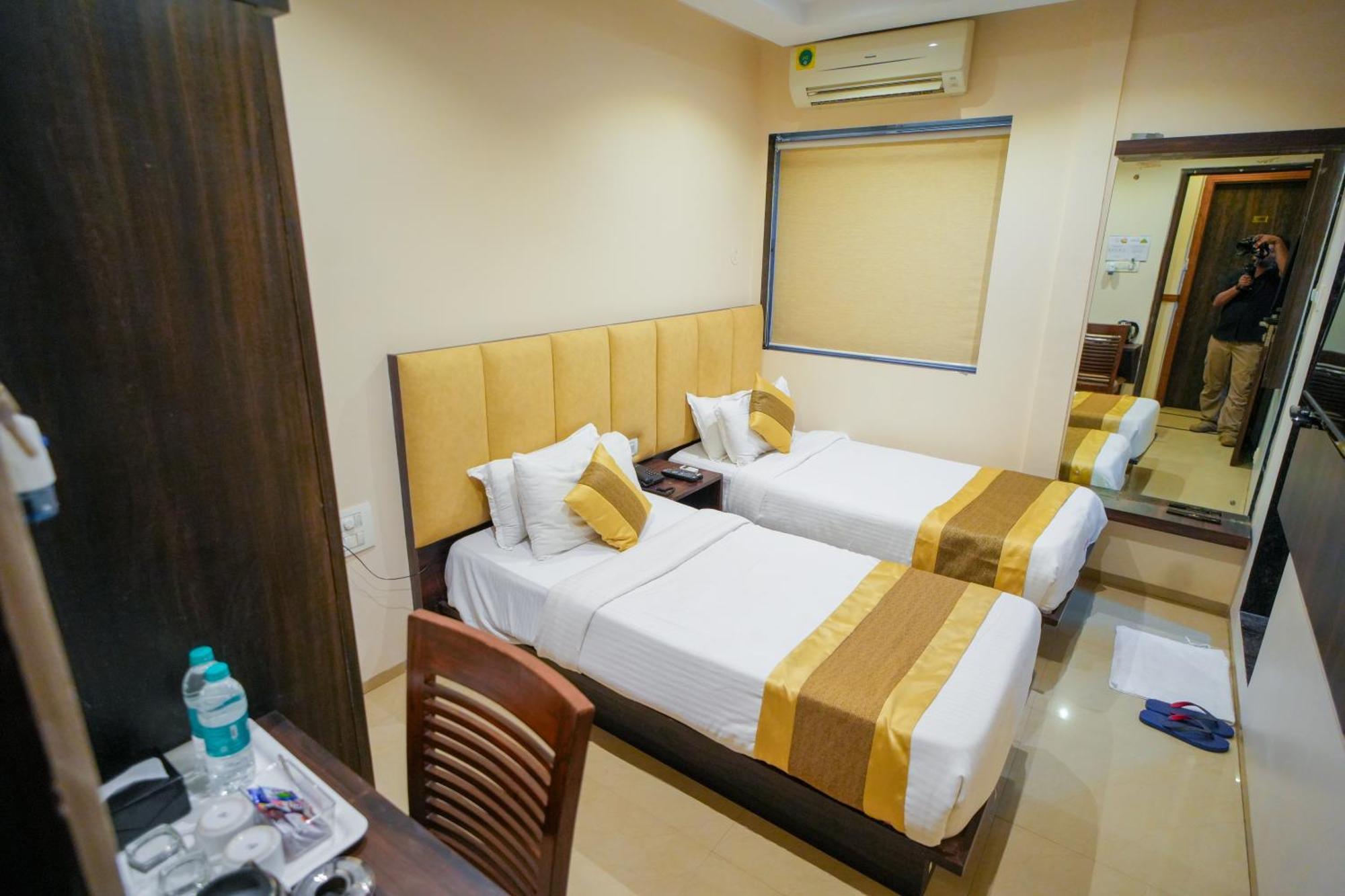 Skylink Hospitality Mahalaxmi 3*