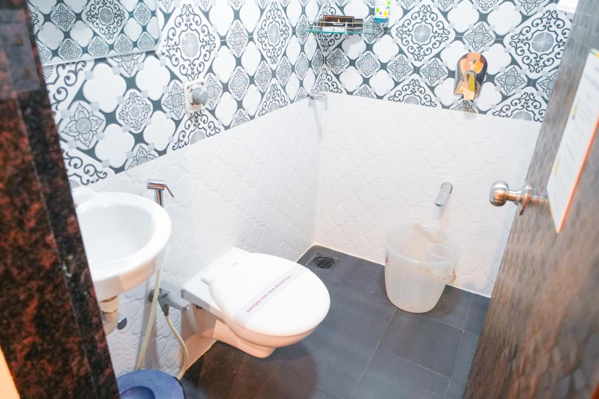 Skylink Hospitality Mahalaxmi Hotel
